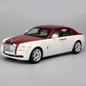 Diecast Model KYOSHO Original Factory Car Guster 1 18 Alloy Simulation Luxury 230802