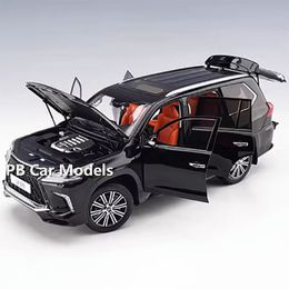 Diecast Model LCD 1 18 LX570 OFF ROAD Voertuig SUV Ally Car Model Geschenkcollectie 230814