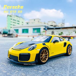 Diecast Model Maisto 1 24 Porsche 911 GT2 RS simulatie legering model auto ambachten decoratie collectie speelgoed gereedschap gift 230901