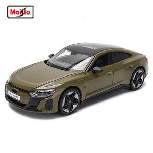 Modelo fundido a presión Maisto 1 25 Audi RS e-tron GT Modelo de coche de precisión fundido a presión muy detallado, regalo de colección 230901