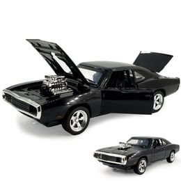 Diecast model Metal 1 32 Dodge Mini Auto Charger The Fast and the Furious Alloy Car Models Kids Toys For Children Classic 230509
