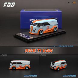 Diecast Model MINIDREAM 1 64 RWB VAN Speed Gulf Diorama Car Collection Miniature Carros Toys 230829