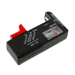 Digital Battery Tester Volt Checker voor 9V 1.5V en AA AAA -celbatterijen Elektriciteitscapaciteit Metermonitor