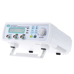 Freeshipping Digital DDS Signaal Generator Functiesignaal Source Meter Dual-Channel ArbitRARY Golfvorm Frequentie Generator200MSA / S 25 MHz