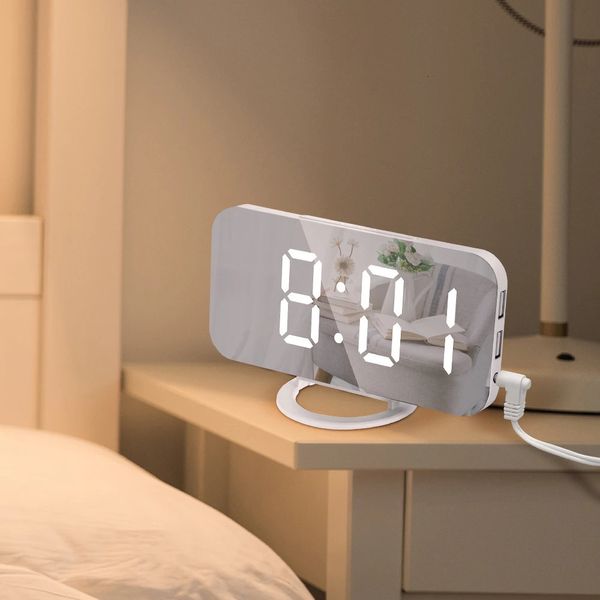 Réveil numérique LED miroir 2 ports de chargeur USB veilleuse LED horloge de table fonction snooze luminosité réglable horloges de bureau 240116