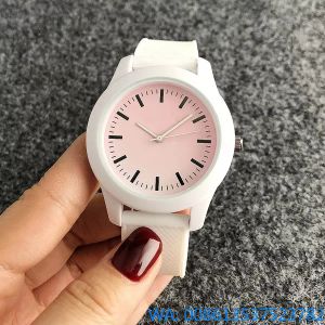 Montre numérique Mode unisexe montres Crocodile marque montres à quartz pour femmes hommes unisexe avec cadran de style animal bracelet en silicone horloge montres chaudes de haute qualité