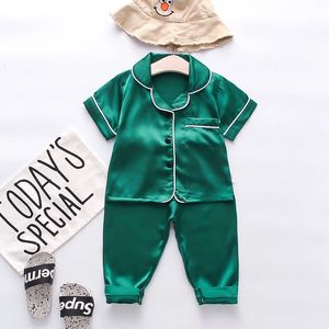 Diimuu Summer Boys Pajamas Ropa para niños Topas de satén y pantalones de satén para bebés Baby Satin Sets 14 años de traje de ropa de dormir para niñas infantiles 240325
