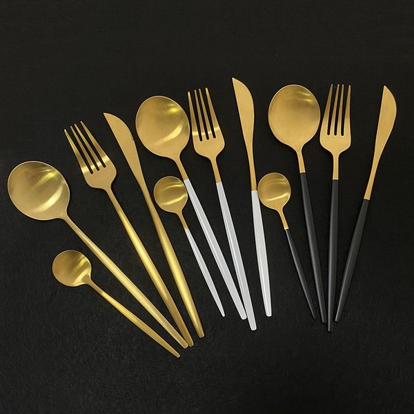Ensemble de vaisselle 16pcs Handle Black Gold Cutlery Set en acier inoxydable Scoop Scoop Knife Catelle de table pour la maison pour la maison 210318