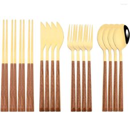 Dijkartikelen sets 12/16pcs Brown Gold Set Imitatie houten handgreep bestel chopsticks mes vork lepel tafelgerei Koreaans flatware