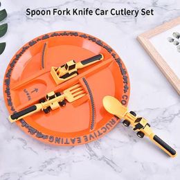 Ensembles de vaisselle 1set d'ensemble d'outils de salle à manger pour enfants PP cuillère à fourche couteaux coupés de voiture pour les cadeaux pour enfants