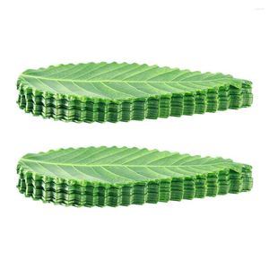 Ensemble de vaisselle 200 PCS Sashimi Feuilles tapis Green Artificiel Tray Sushi Decor Grass Plate Feuille Ornement PP Ornement