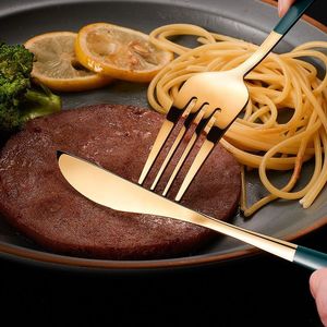 Din sets sets 24 stks zwart gouden set roestvrijstalen steak mes vork koffielepel theelepel flatwerk vaatwasser veilige keuken tafelbeheerder 230302