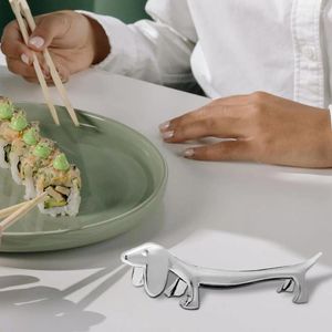 Dinware sets 3 stcs hondenvorm eetstokjes houders houders metaal steksel keuken chopstick vork rust