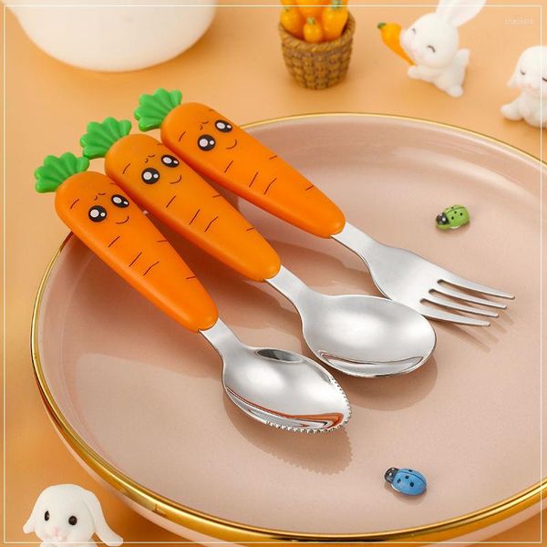 Juegos de vajilla Cute Baby Zanahorias Aprender a comer Vajilla Cuchara de acero inoxidable Tenedor Juego de cocina para niños