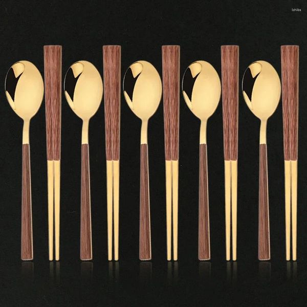 Juegos de vajilla Gold 10pcs estilo coreano portátiles cubiertos juego imitación de madera cuchara palillo de viajes al aire libre acampado de campamento