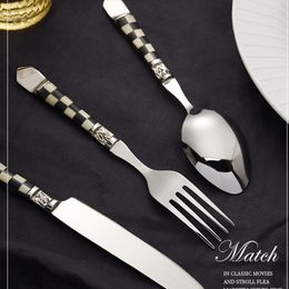 Ensembles de vaisselle Ensembles de couverts de mariage de haute qualité Designer Dîner moderne Café Cuisine Cuillère Fourchette Servir Cadeau Dessert Platos OA50DS