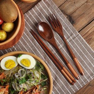 Ensembles de vaisselle ménage coréen cuillère en bois naturel baguettes et fourchette ensemble de dîner soupe de riz vaisselle Grain outils faits à la main