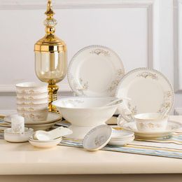 Serviessets Jingdezhen porseleinen servies Set Huishoudelijke hoogwaardige porseleinen keramische borden en kommen