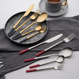 Din sets Luxury Western servies Roestvrijstalen bestek Golden Fork Knife Set Spoon Steak Dessert Keukengereedschap