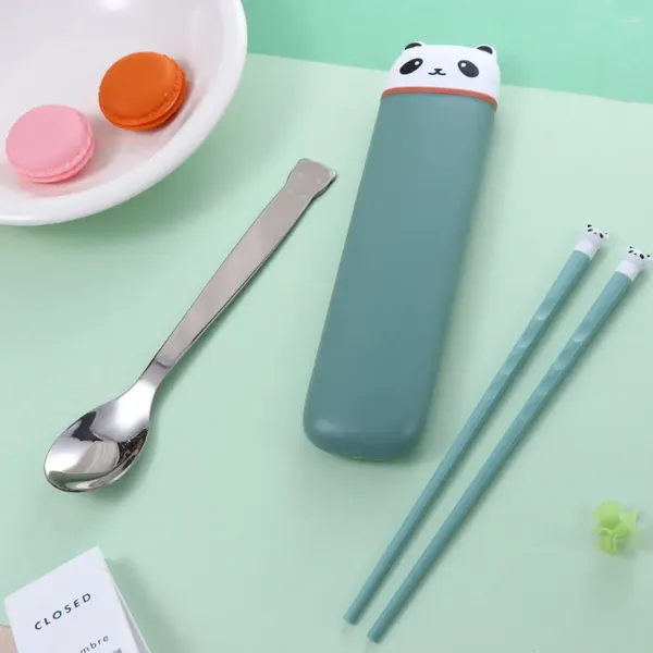 Ensembles de vaisselle en extérieur de voyage en silicone mignon panda portable des baguettes non glissées à glissade