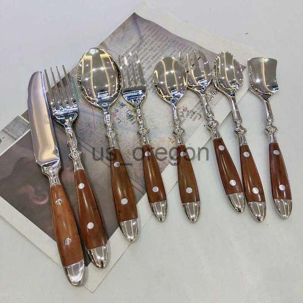 Ensembles de vaisselle Vaisselle Manche en bois Couteaux à steak Couverts rétro Couverts en acier inoxydable Fourchette à salade Comprend des fourchettes Cuillères Couteaux x0703