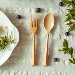 Ensembles de vaisselle fourchette en bois cuillère à la main solide salade dîner cuillère à café vaisselle accessoires de cuisine outils