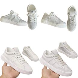 Sale ancienne chaussure Designer Femme miumi Chaussures à lacets Chaussure Grungy Baskets Portofino ventilées avec perforations Femmes Blanc Cuirs véritables Taille de chaussure 35-40