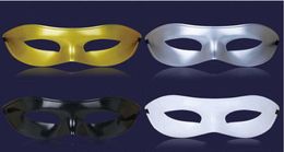 Remise 20pcs Men039S mascarade masque habillé de fantaisie masques vénitiens masques masques en plastique semi-visage masque en option multicolore 1830694