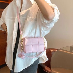 Magasins Discount Coréen Instagram Simple Couleur Unie Poche Petit Sac Femme Mode Tendance Polyvalent Unique Épaule Tissage et Épissage Rouge À Lèvres Carré