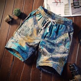 Geredige prijzen Nieuw patroon Zomer Bestsellers Koreaanse editie Man Flower Shorts Beach Five Points Men in Casual Shorts T200512