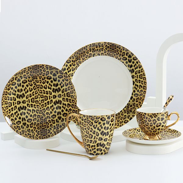 Platos platos tazas de café de porcelana y tazas de café juego de platos de china de huesos Drinkware Drinkware Diseños de lujo Llegada 230812