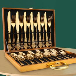 Geschirr Teller Retro Gold Besteck Set Luxus komplettes Geschirr europäischen Stil Edelstahl Löffel Gabel Steakmesser Geschirr Geschenkbox 230825