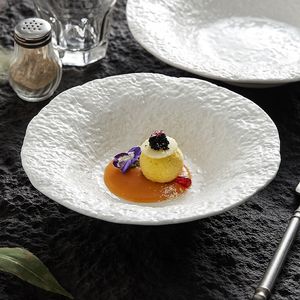 Plats Assiettes Assiette blanche en céramique approfondie vaisselle au toucher fin dîner occidental bol à soupe japonais profond avec deux oreilles 230825