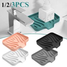 Plats de savon en silicone pour salle de bain auto-drainage du socon du porte-évier de cuisine pavé éponge pavé de drainage de contes de comptoir distributeur de savon