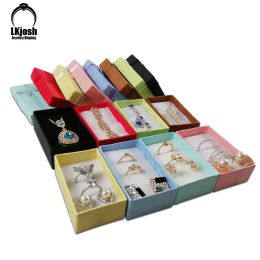 Affichage 24 pièces/lot boîte cadeau de luxe multicolore pendentif bracelet boucles d'oreilles collier bague série rapport environ taille X 8x5x2,5 cm