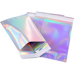 Affichage 50 / 25pcs Holographic Rainbow Flat Foil Enveloppe Enveloppe Laser Sacs d'expédition auto-adhésifs laser pour Courier Storage Gift Pack
