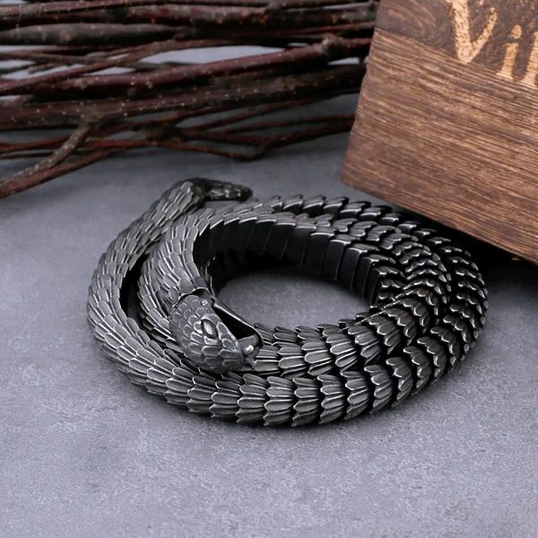 Affichage en acier inoxydable Viking Ouroboros collier hommes Punk gothique serpent collier mode motard Vintage charme bijoux cadeau en gros