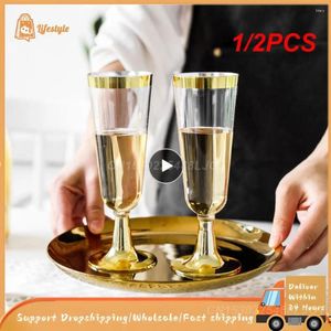 Tasses jetables Paies 1 / 2pcs Gold Champagne Flutes Lunes en plastique Party Party Cocktail Fources de célébration