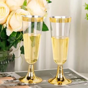 Tasses jetables pailles 25pcs Flans de champagne d'or verres en plastique Vin Toasting de mariage de mariage