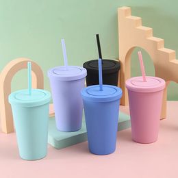 Gobelets jetables Pailles Gobelets en plastique dur avec couvercle et paille Smoothie pour enfants Noir Kawaii Mignon Réutilisable Jus Eau Articles de boisson Bouteille Portable Fête 231109