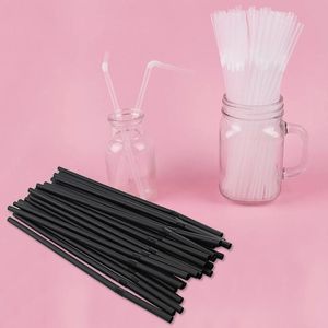 Dîner jetable 100pcs Boire des pailles cocktail en plastique pour célébration des accessoires de barre de boisson bricolage