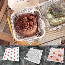 Dîne jetable 50 morceaux de bento absorbant en papier bac à gâteau hamburger emballage alimentaire de la cire de cire de boulangerie Q240507