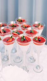 Dîne jetable 7oz 1984g Plastique Martini Verre 60pcs Transparent Mini Dessert Vin à vin5115481