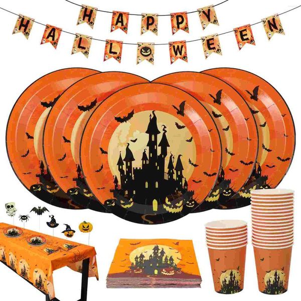 Volen de vaisselle jetable et 24 fournitures de fête invitée Cleepy Castle Match Plates Cups Napkins Nappeurs de servir des plateaux