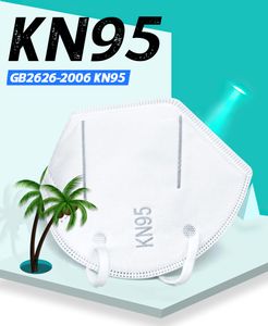 KN95 Masker 5 Laag Mond Cover met Ademende Earloop Gezicht Comfortabele wegwerpmaskers