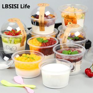 Conteneurs à emporter jetables LBSISI Life 50pcsLot Pudding boîtes en plastique sucrées à la main glace Mousse Dessert pique-nique fête emballage décoration Bento boîte 230826