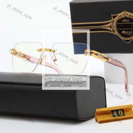 Dita Mach Six Johnson Designer de haute qualité des lunettes de soleil masculines Fashion Retro Luxury Brands Fashion Design Metal Ribbon Box Pilot Sports Sports