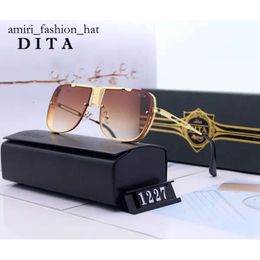 Dita Sunglasses Designer Lunettes de soleil pour femme High Quality Fashion Design Cédyle Femmes Men Gouilles pour femmes Verre Soleil UV400 Lens Unisexe Man Lunettes de soleil avec boîte