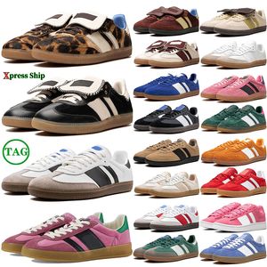 2024 Chaussures de créateurs Mentides décontractées Femmes beige brun noir blanc vert gum gris orange mens entraîneurs sports baskets plate-forme de tennis de tennis taille 5-11