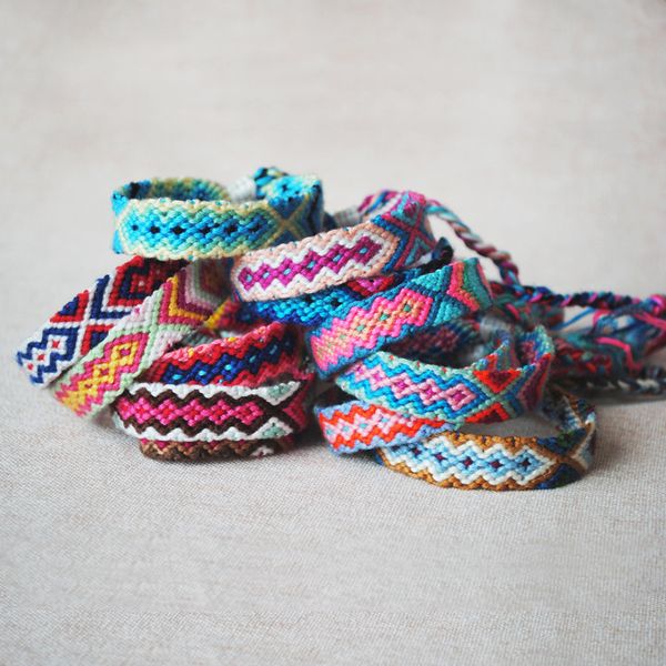 Bracelets faits à la main, fil à maillons multicolores, tissé à la main, petit cadeau, corde colorée, bracelets de cheville réglables, DIY